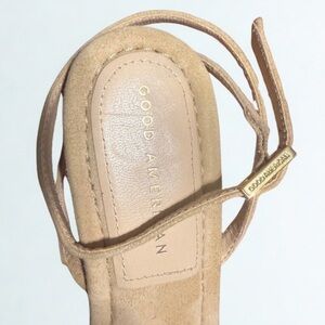 Good American Beige Sandals